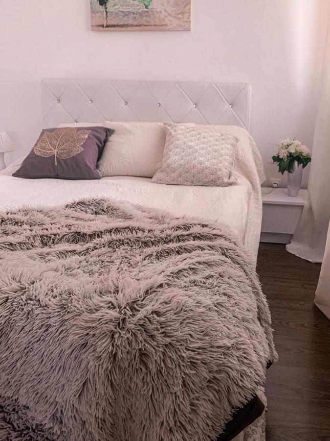 Apartment 2 Rooms Luxury Bucharest Luaran gambar